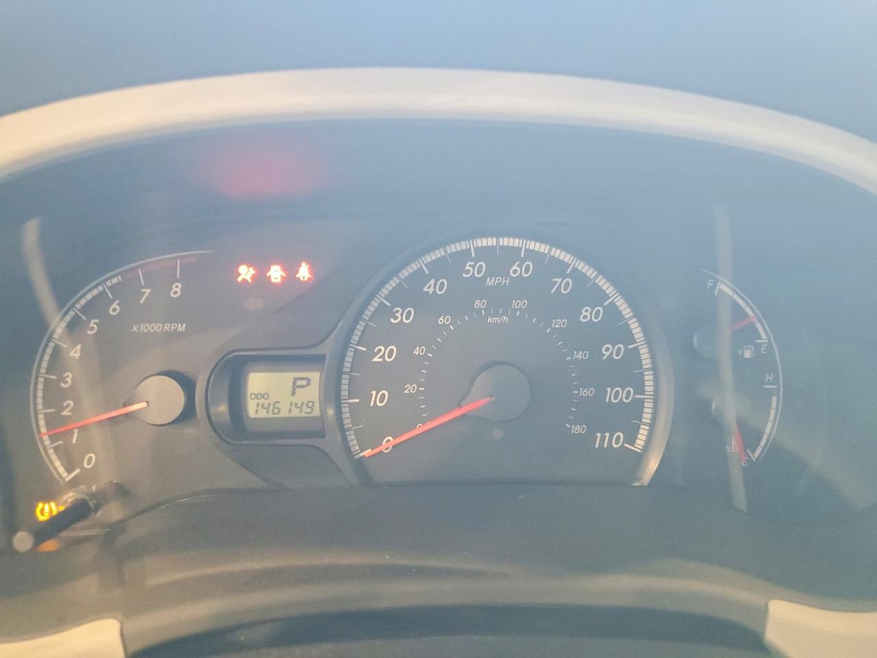 2011 TOYOTA SIENNA