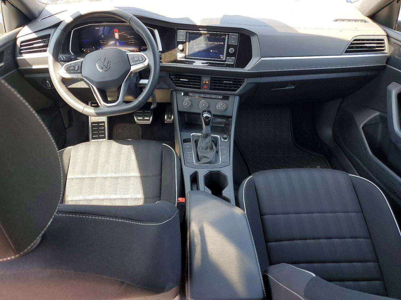 2024 VOLKSWAGEN JETTA