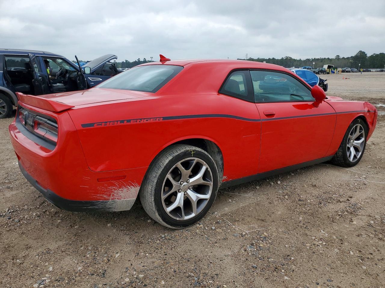 2015 DODGE Challenger