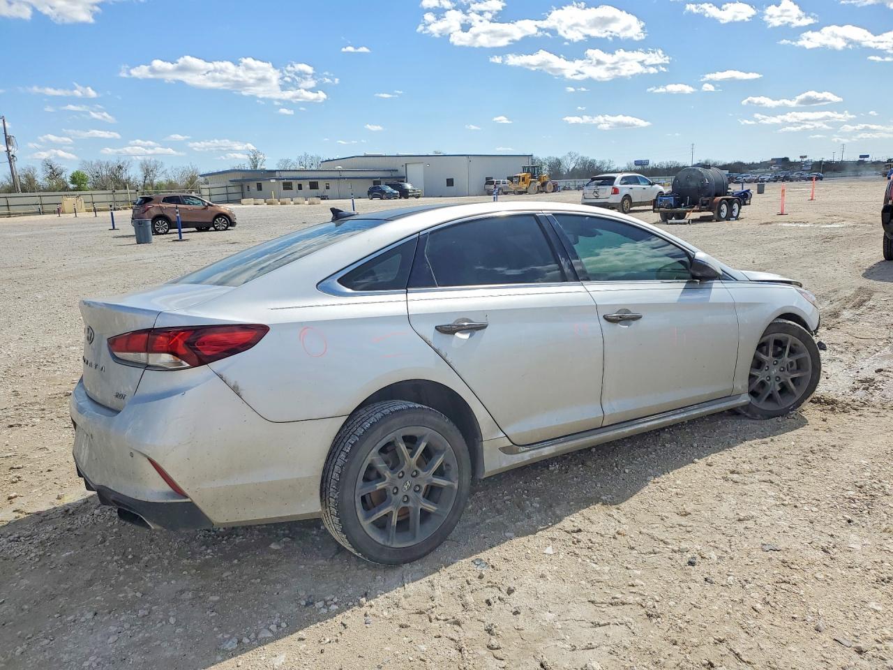 2018 HYUNDAI SONATA