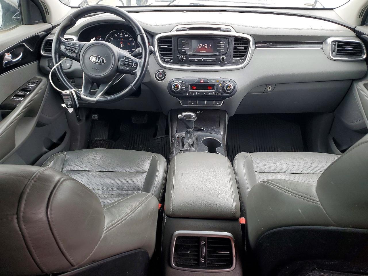 2016 KIA SORENTO