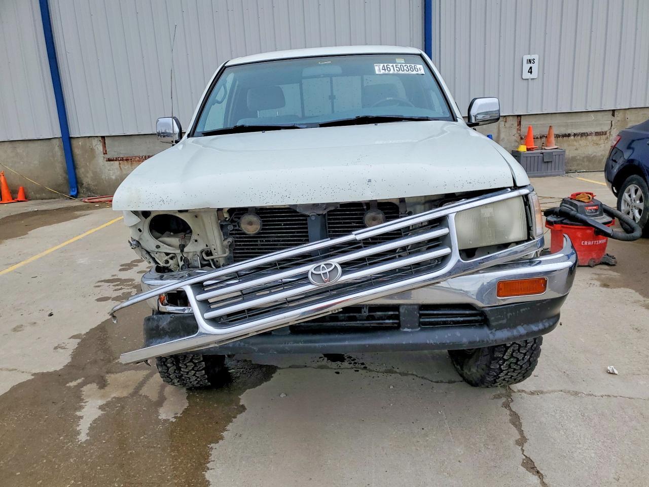 1996 TOYOTA T100