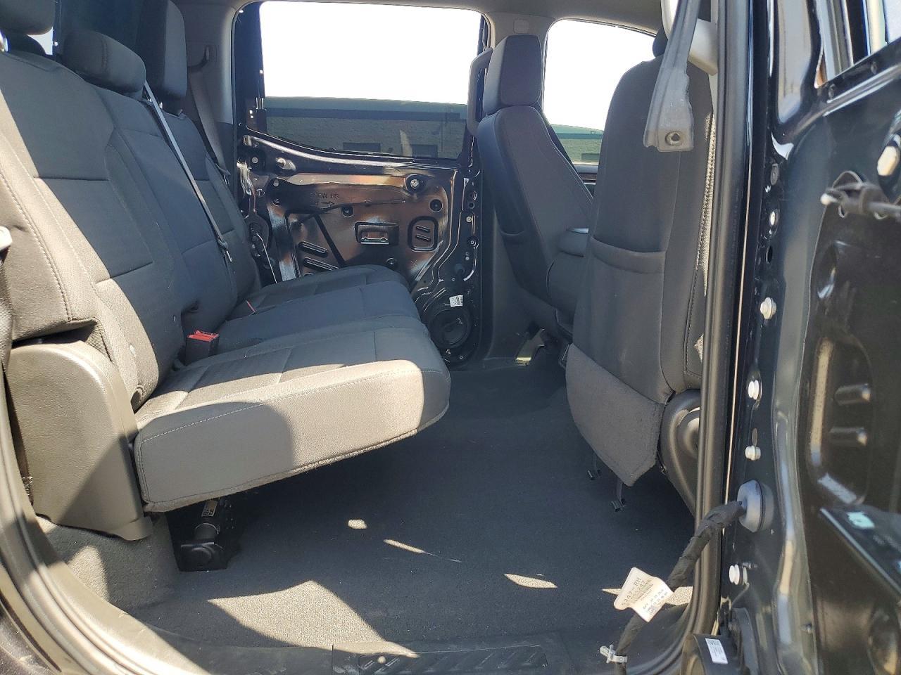 2024 CHEVROLET Silverado