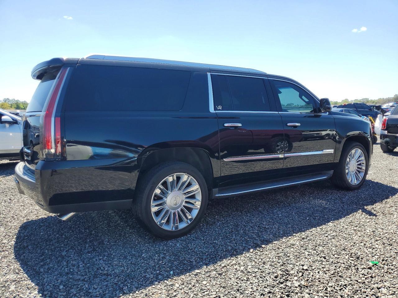 2016 CADILLAC Escalade ESV