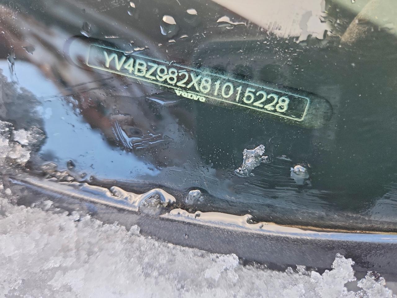 2008 VOLVO V70