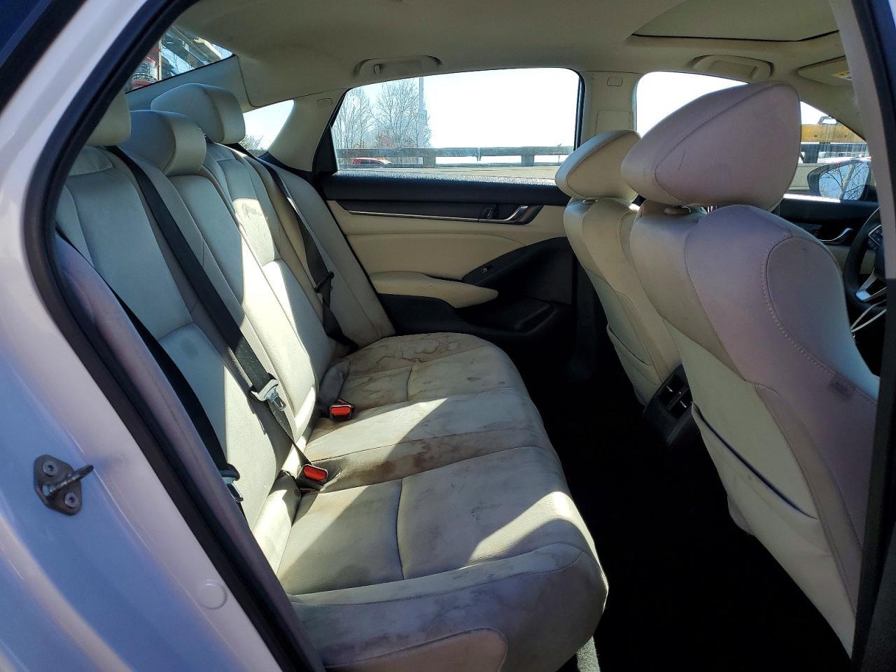 2019 HONDA ACCORD