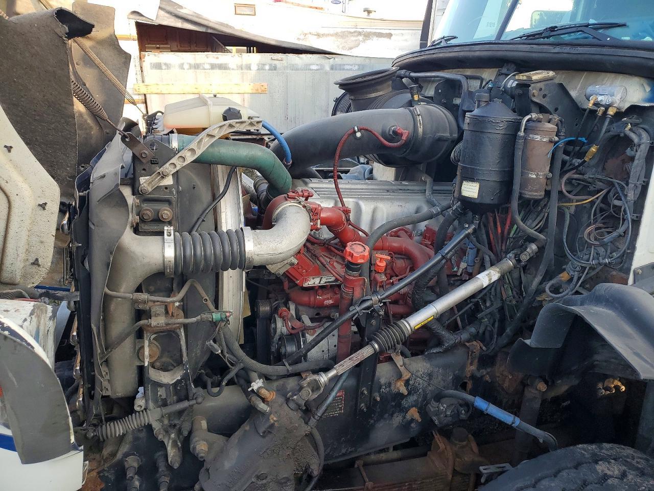 2010 MACK 800 Gu800