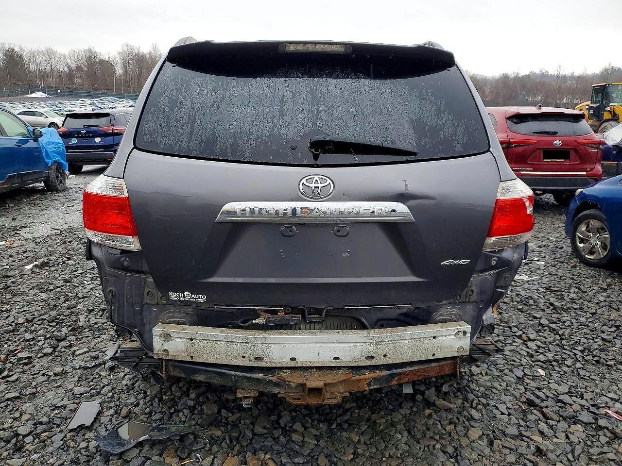 2012 TOYOTA HIGHLANDER