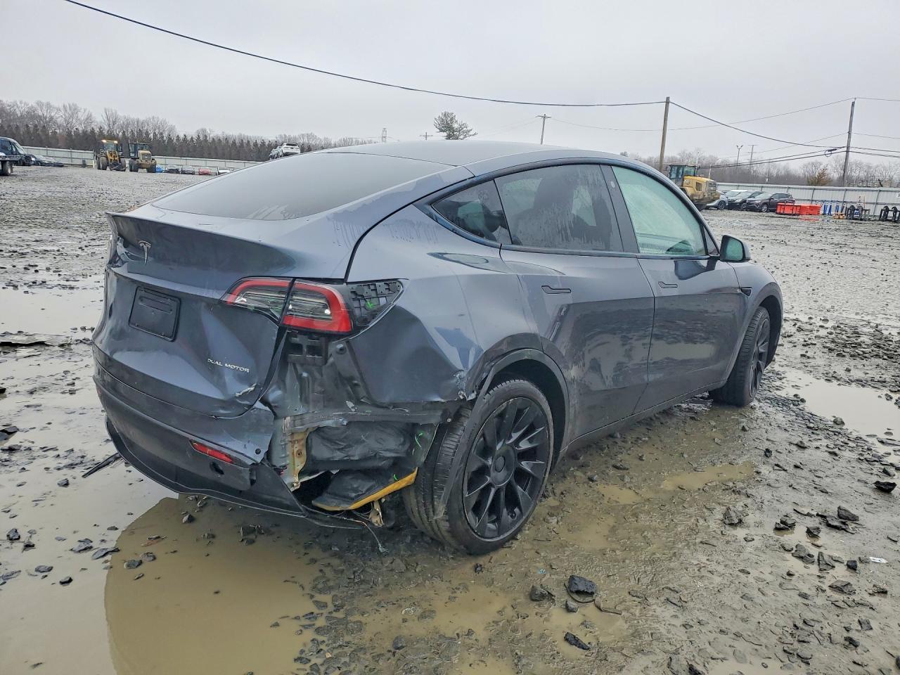 2022 TESLA MODEL Y
