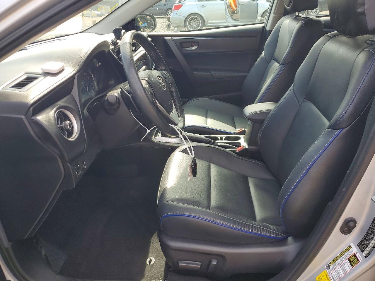 2019 TOYOTA COROLLA