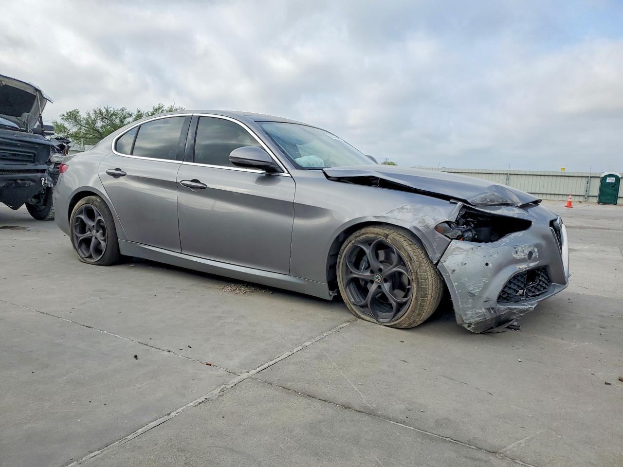 2017 ALFA ROMEO Giulia
