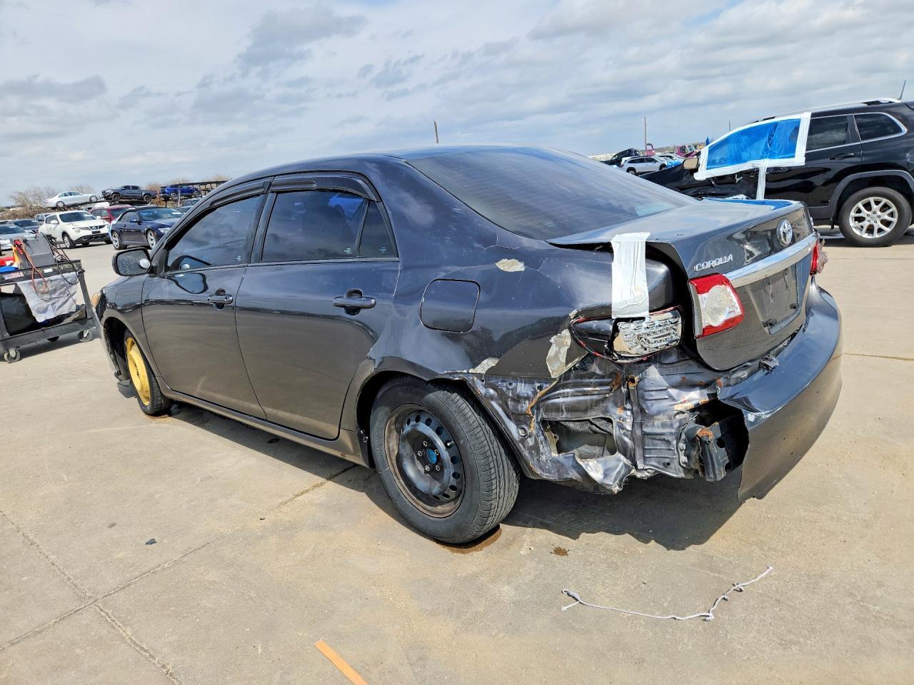 2013 TOYOTA COROLLA