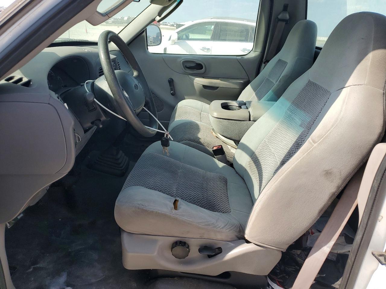 2002 FORD F-150 Lightning