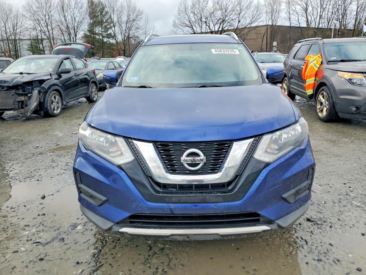 2017 NISSAN ROGUE