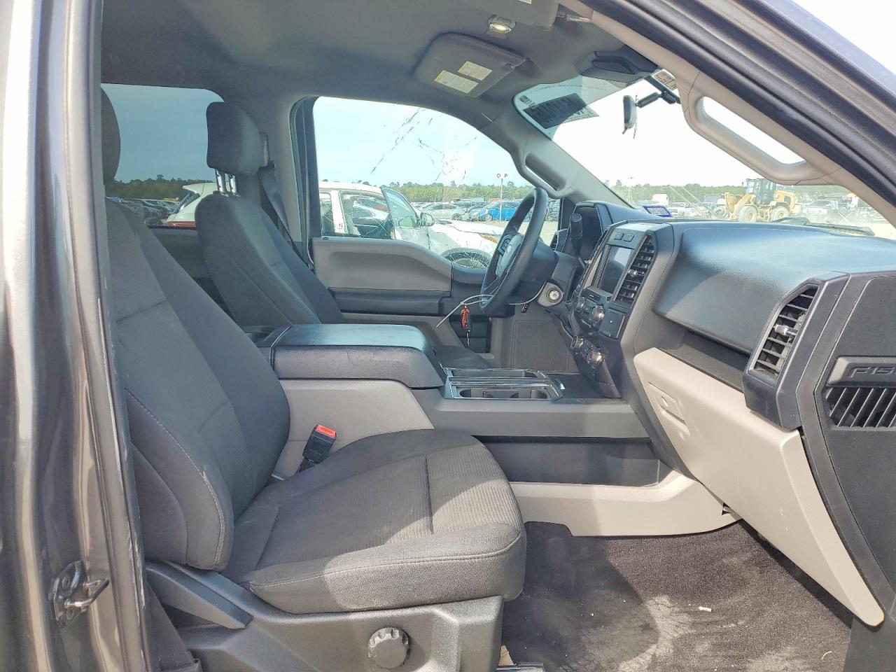 2020 FORD F-150 Lightning