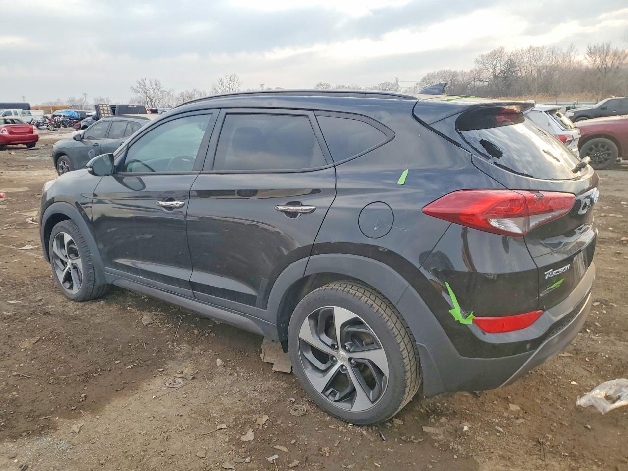 2016 HYUNDAI TUCSON