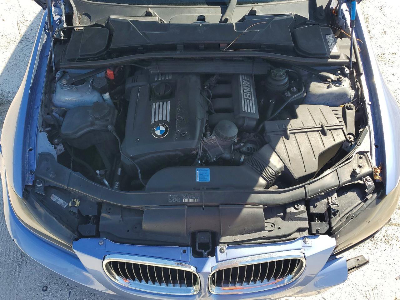 2011 BMW 3 SERIES