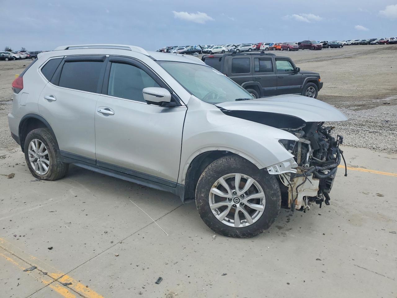 2018 NISSAN ROGUE