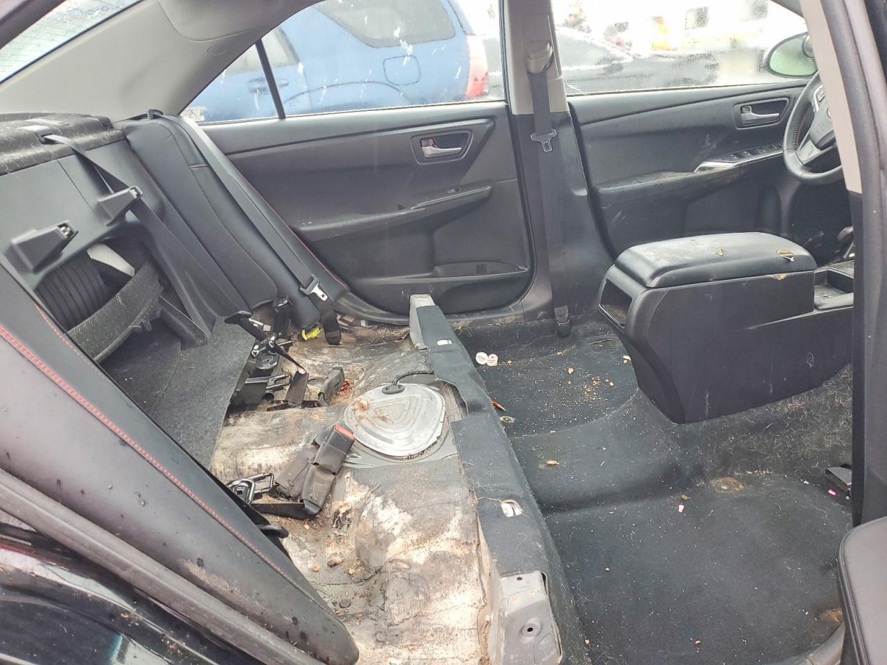 2017 TOYOTA CAMRY