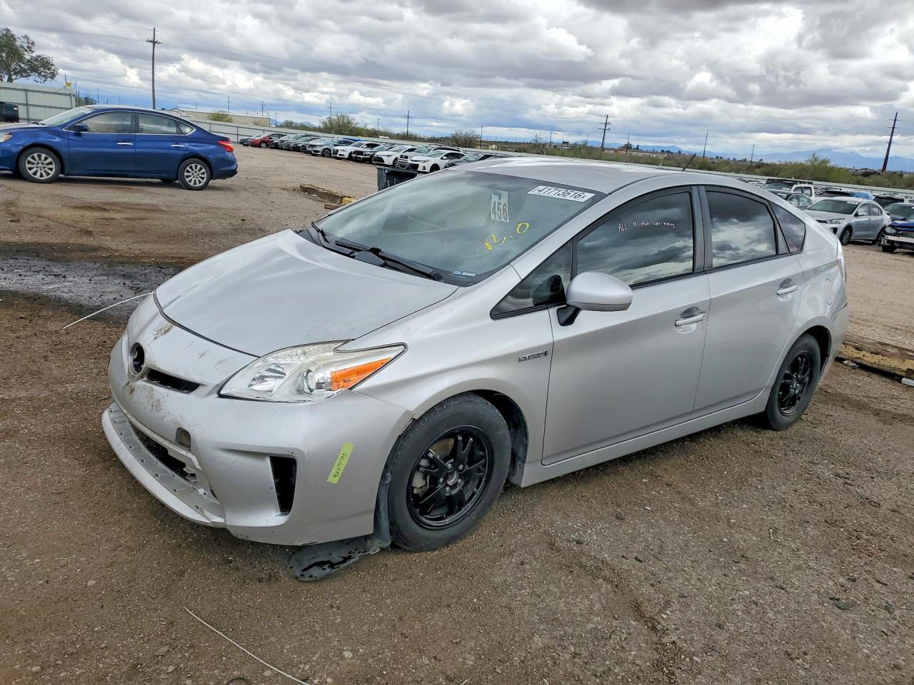 2015 TOYOTA PRIUS