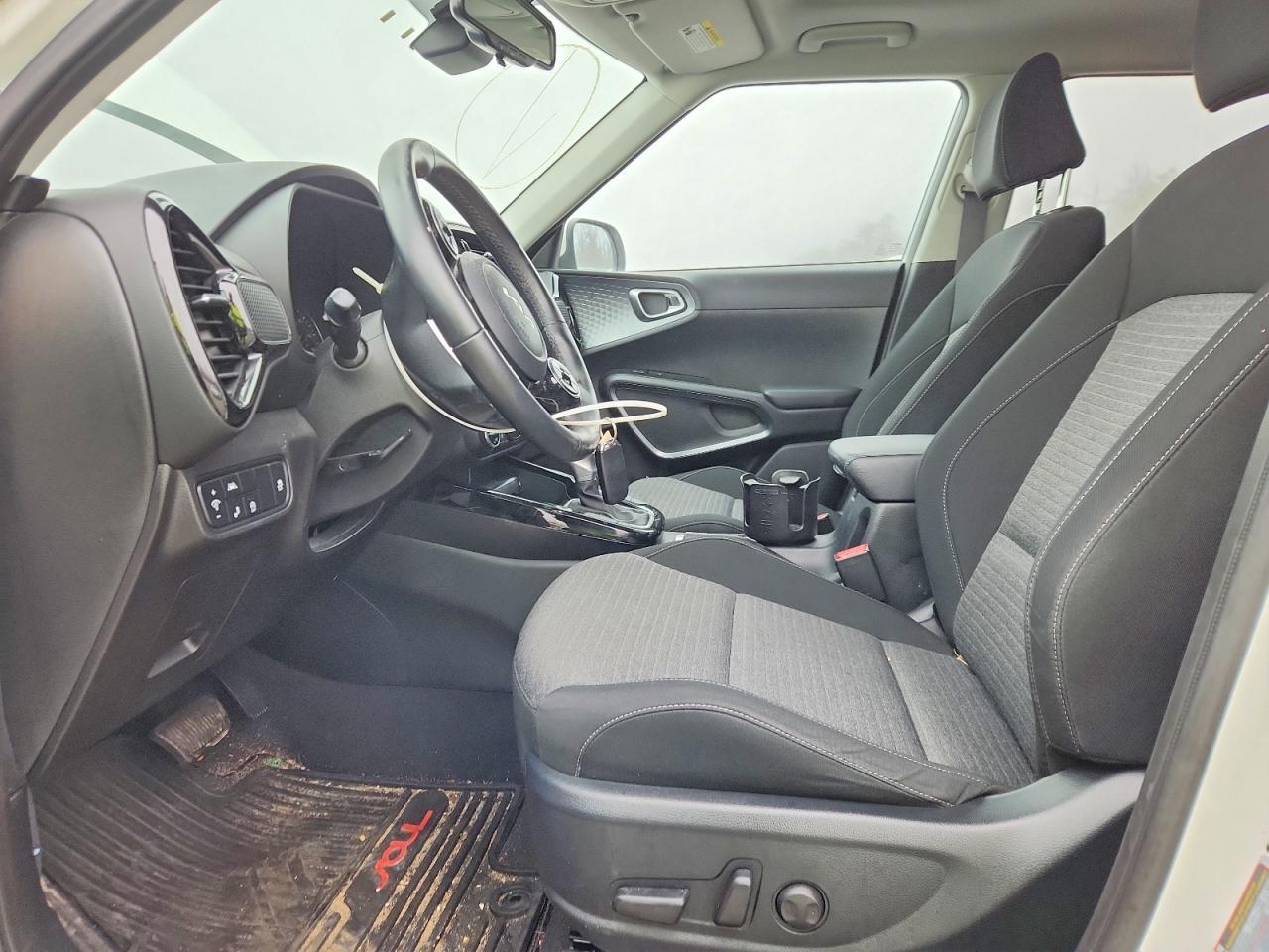 2022 KIA SOUL