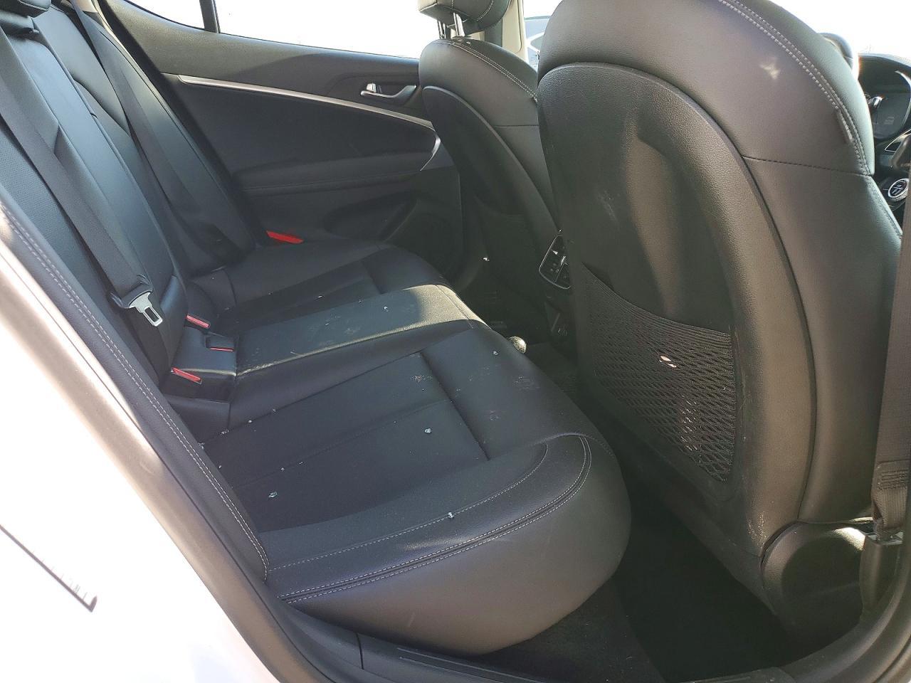 2023 GENESIS G70