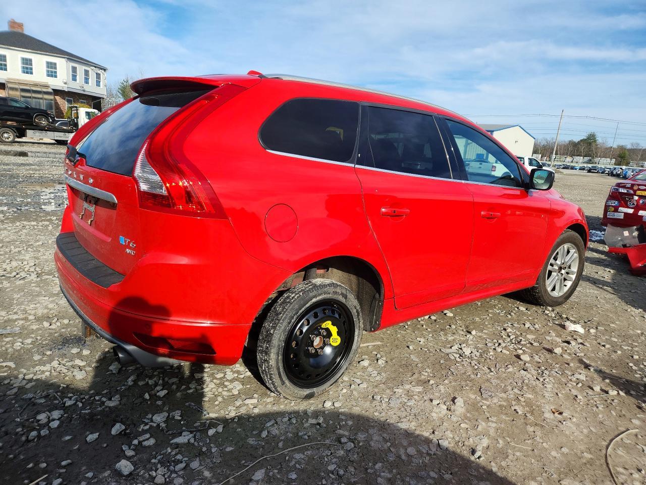 2015 VOLVO XC60