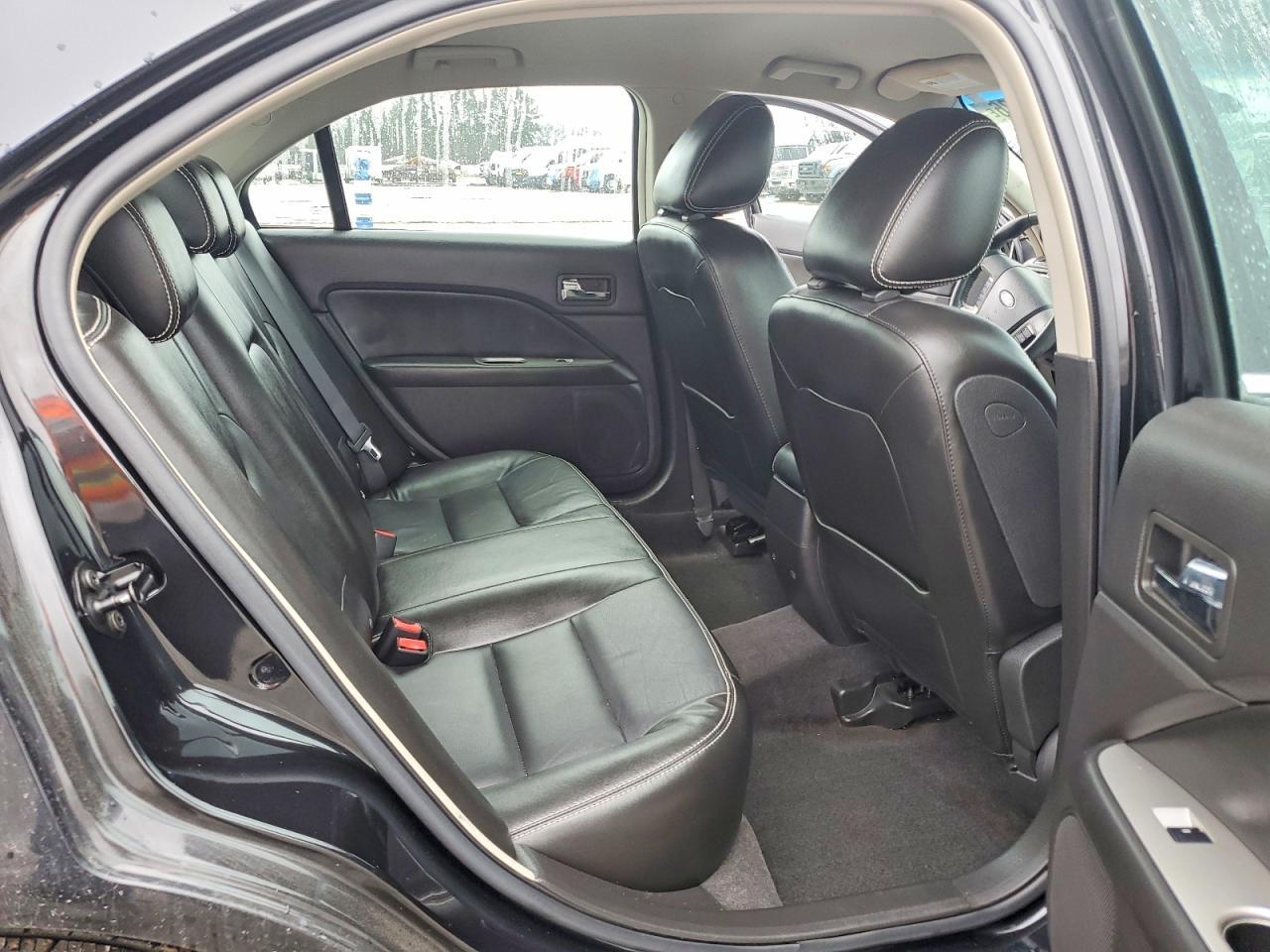 2010 FORD FUSION