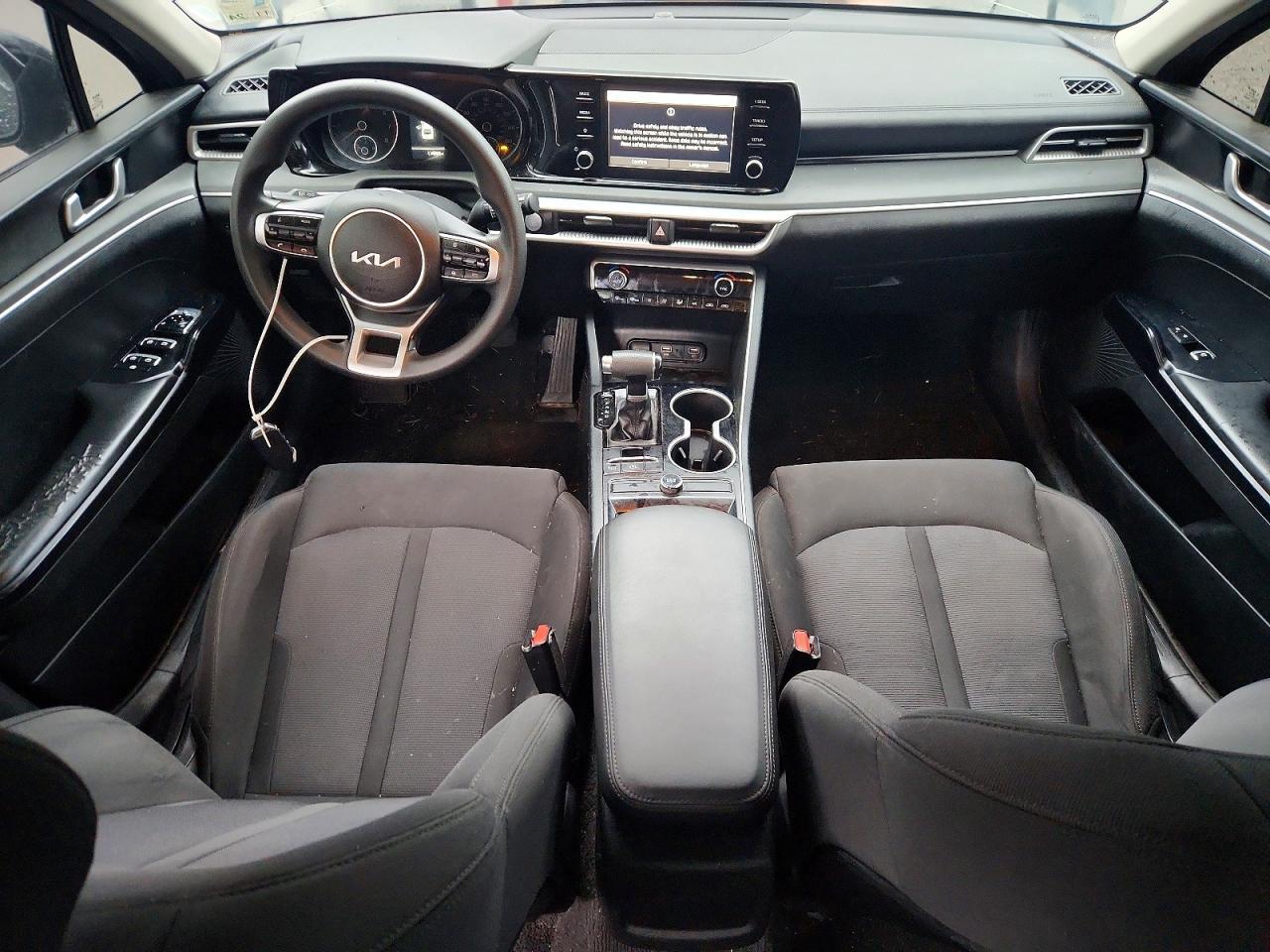 2022 KIA K5