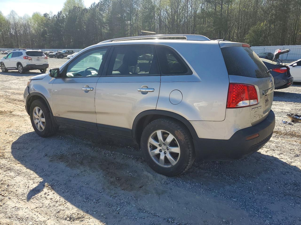 2013 KIA SORENTO