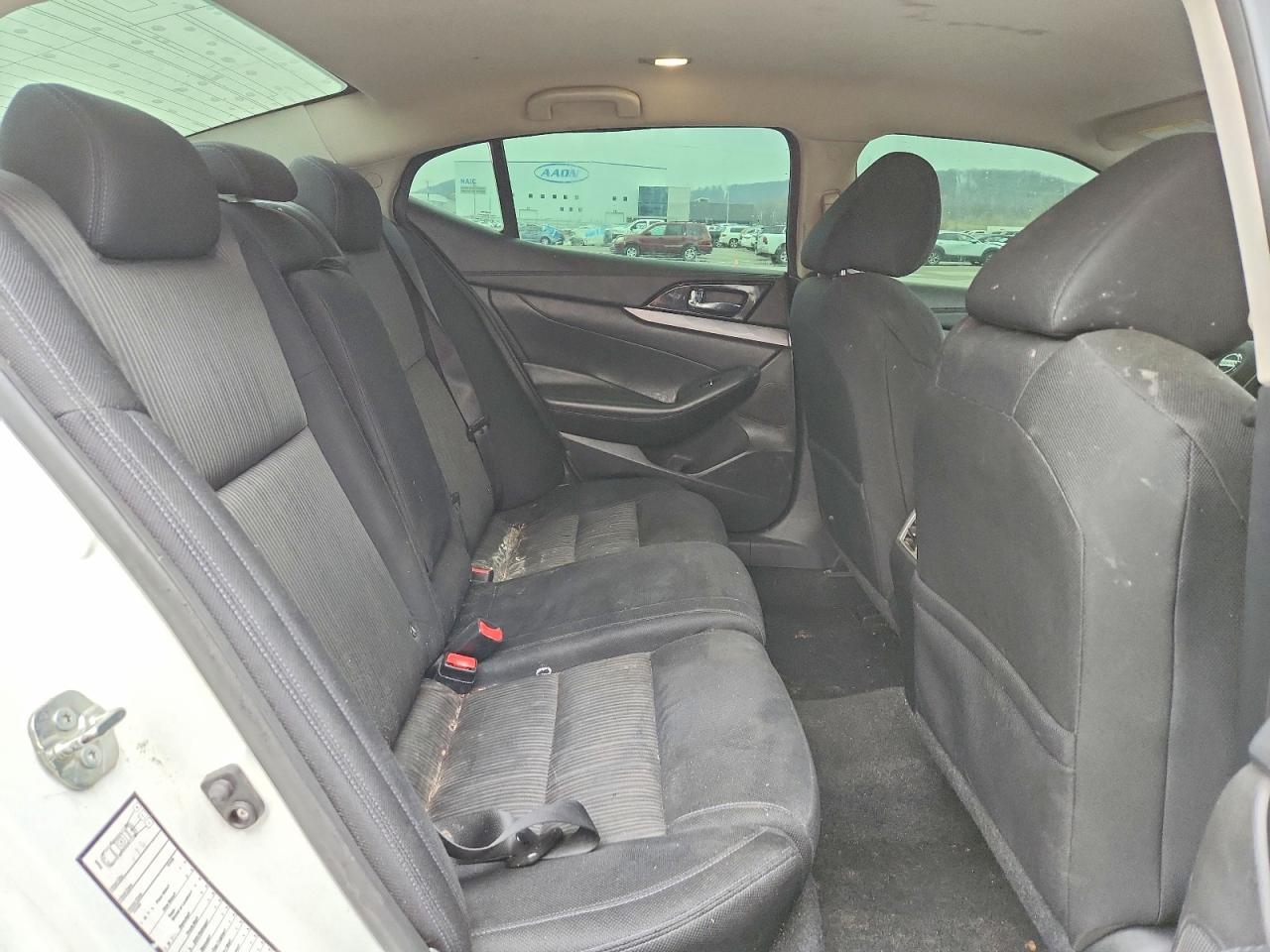 2016 NISSAN Maxima