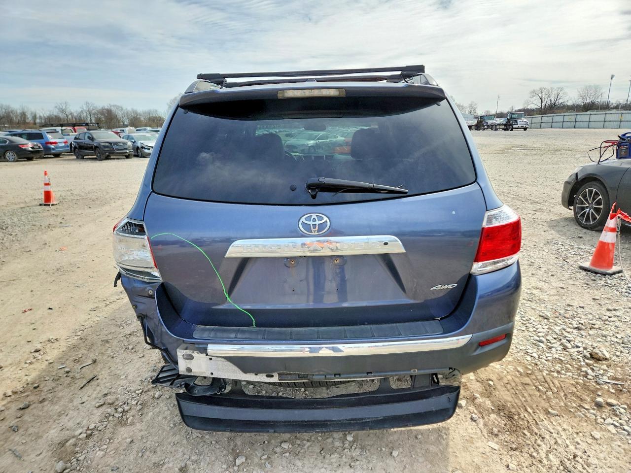 2012 TOYOTA HIGHLANDER
