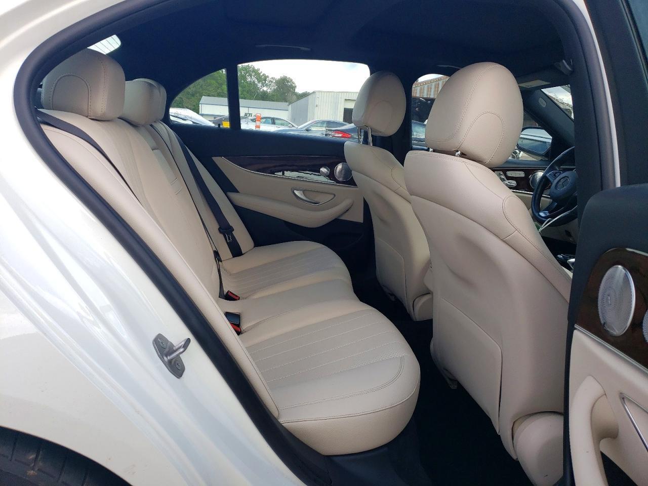 2017 MERCEDES-BENZ E-Class