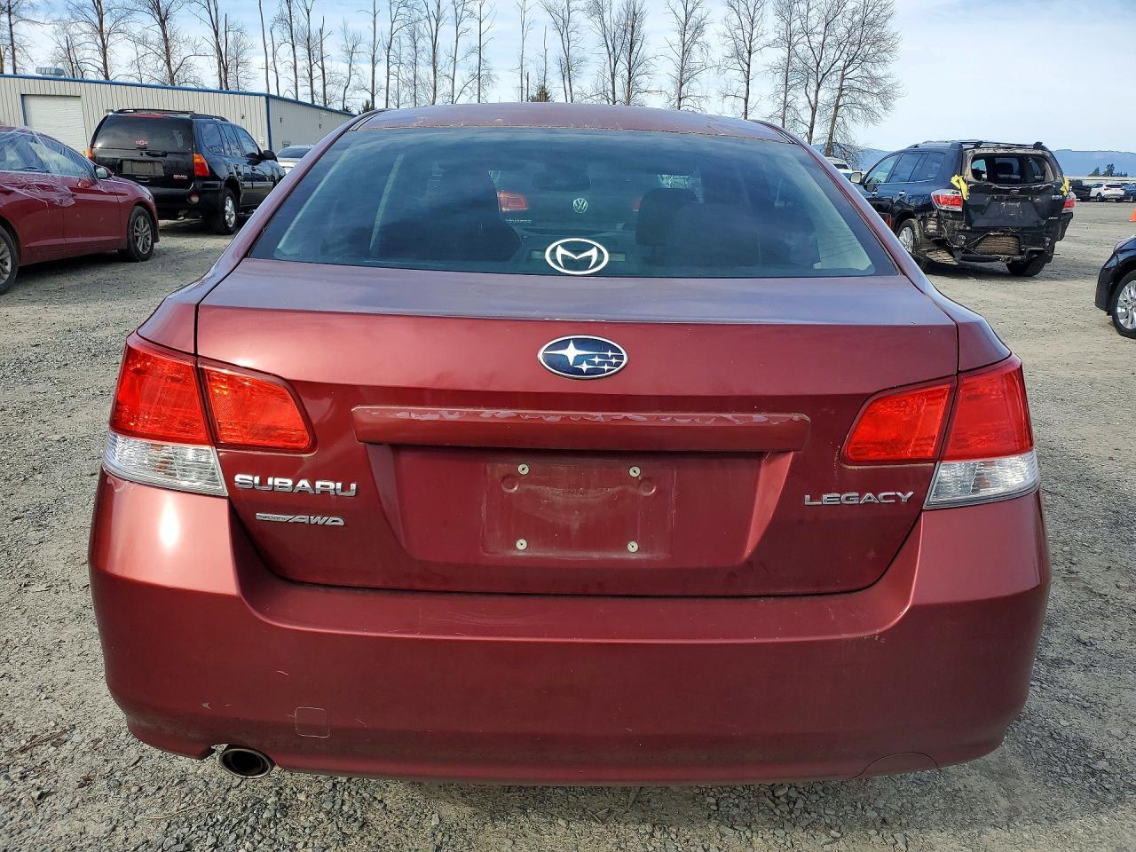 2010 SUBARU Legacy