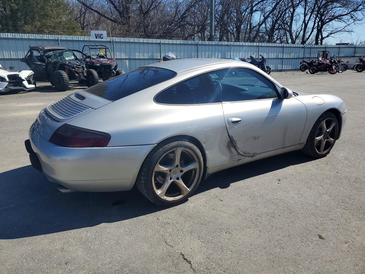 2000 PORSCHE 911