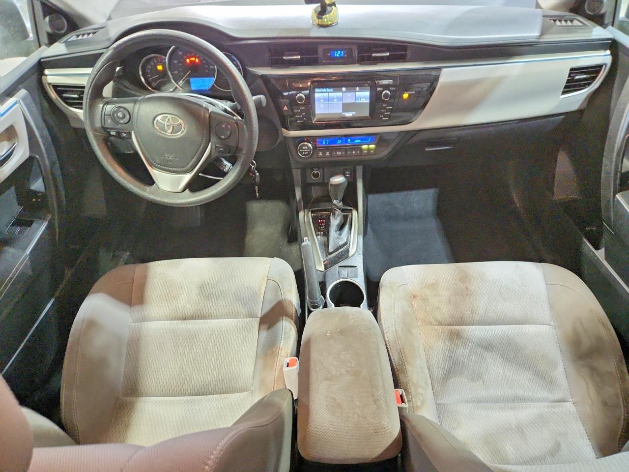 2015 TOYOTA COROLLA