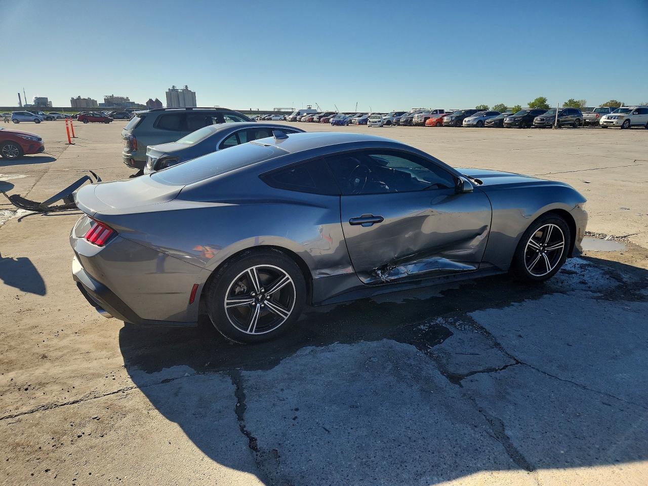 2024 FORD MUSTANG