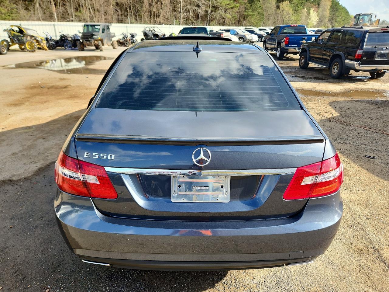 2011 MERCEDES-BENZ E-Class