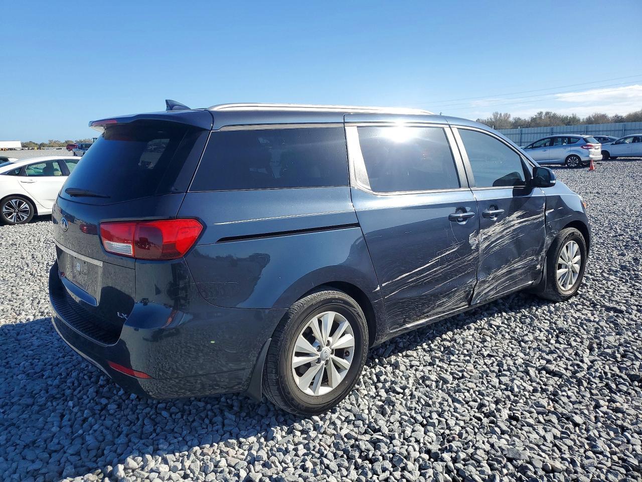 2006 KIA SEDONA