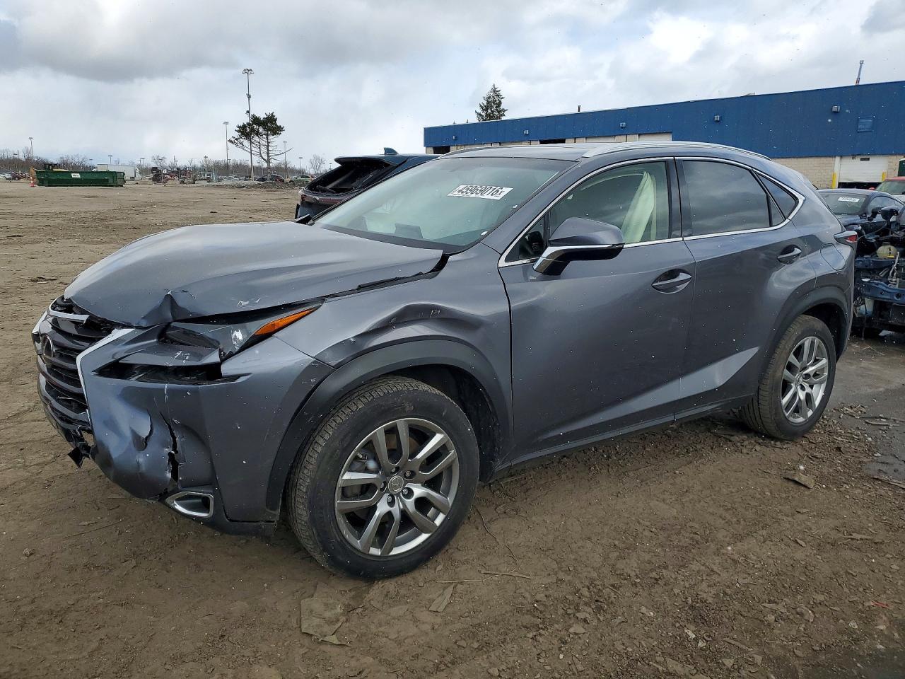 2015 LEXUS NX 200T