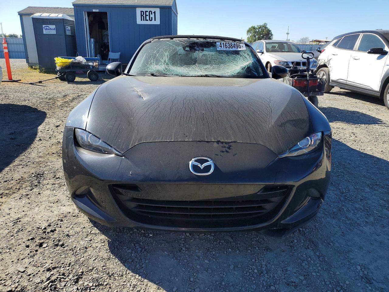 2016 MAZDA MX-5 Miata
