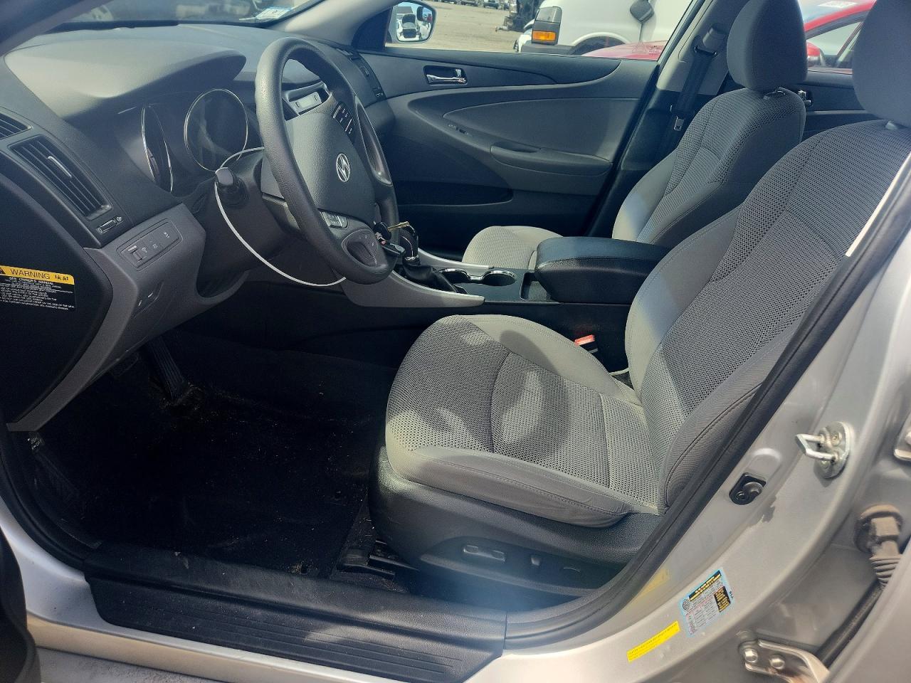 2012 HYUNDAI SONATA