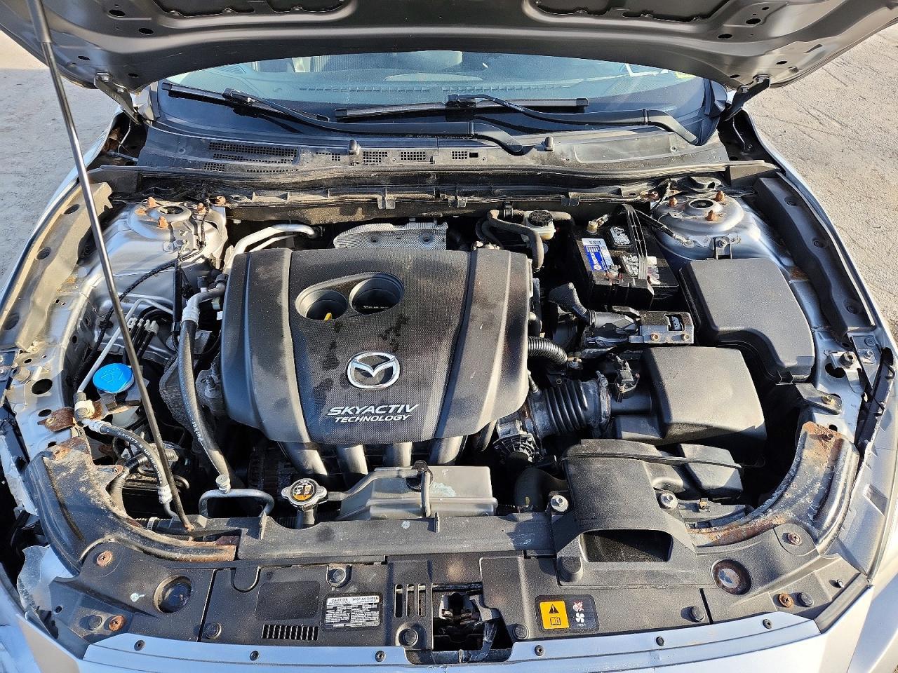 2015 MAZDA 3