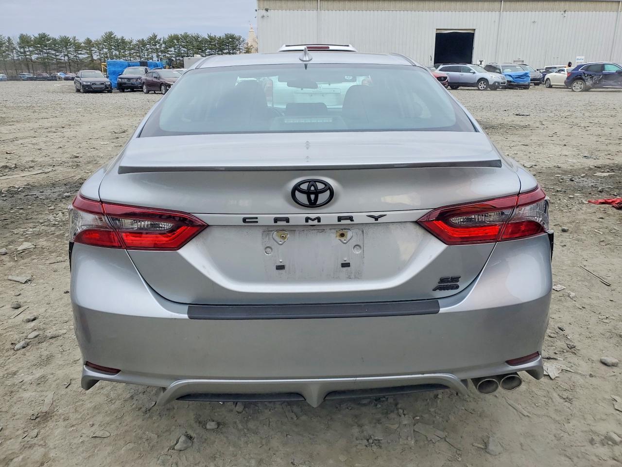 2024 TOYOTA CAMRY
