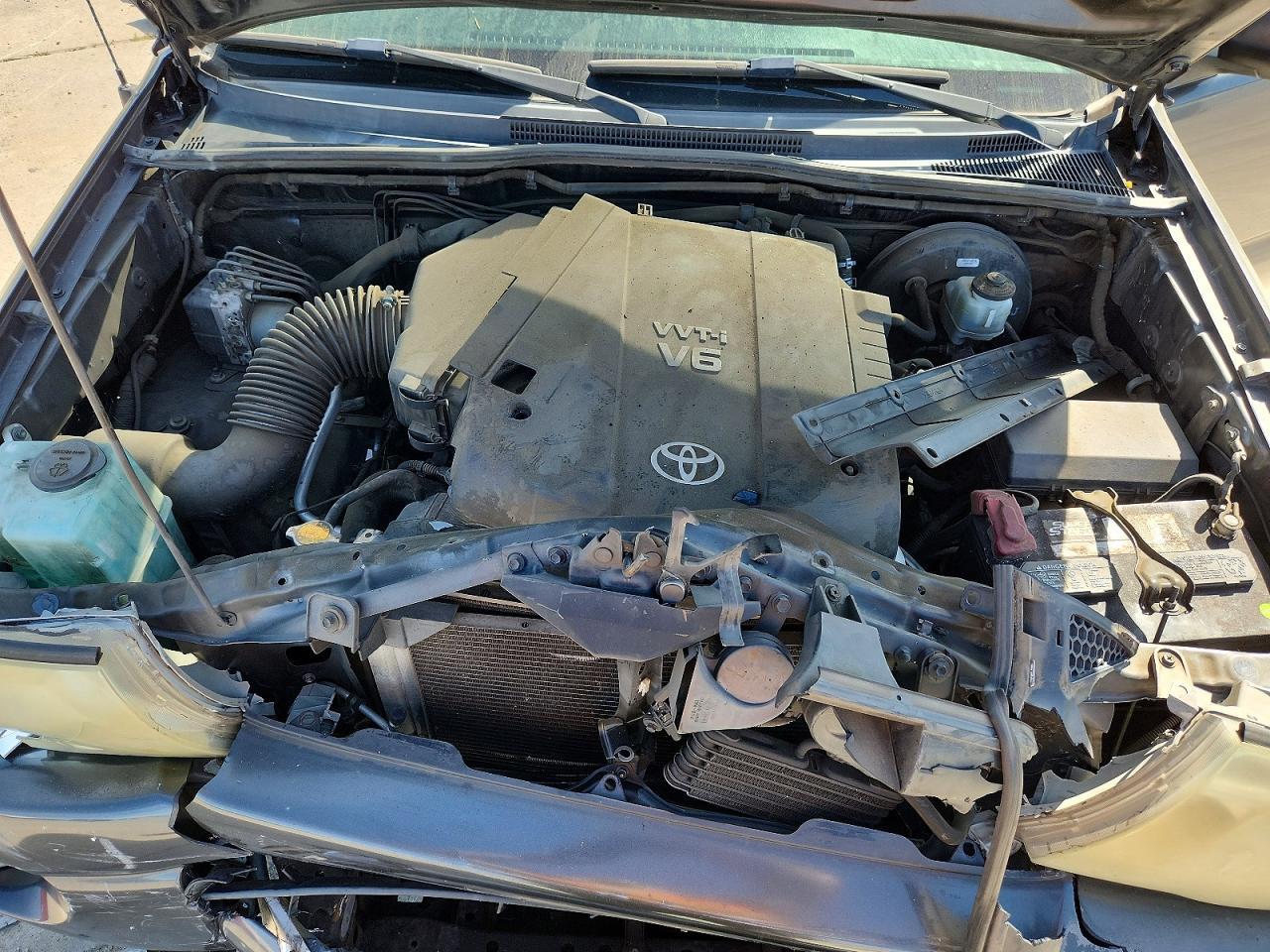2011 TOYOTA TACOMA