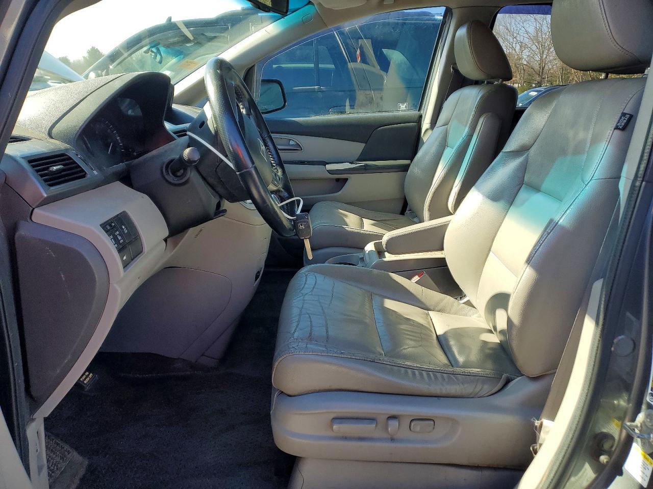 2011 HONDA ODYSSEY