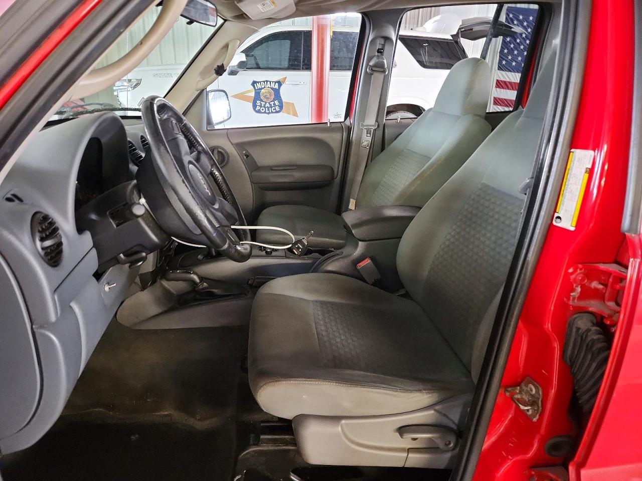 2005 JEEP Liberty