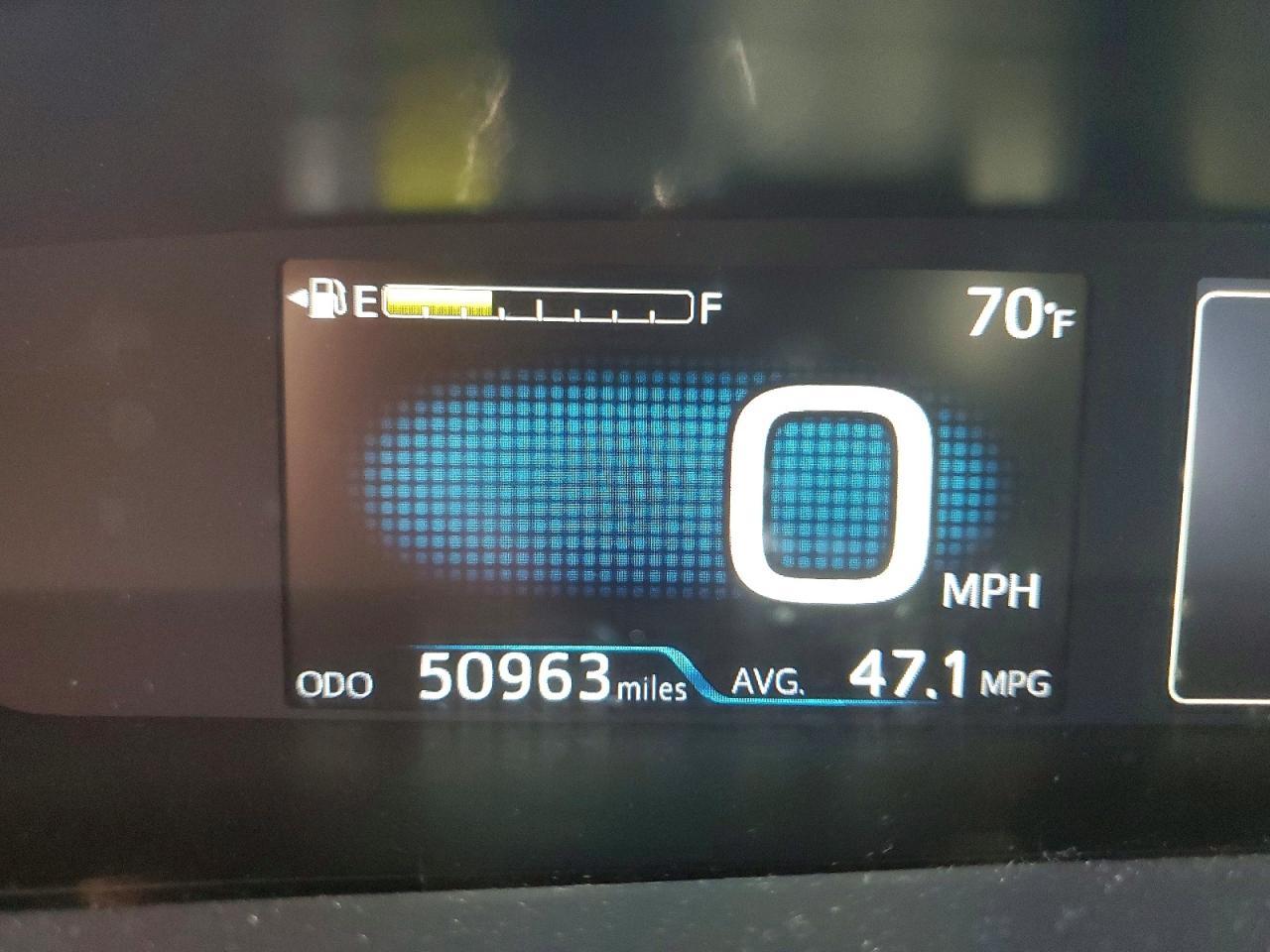 2017 TOYOTA PRIUS