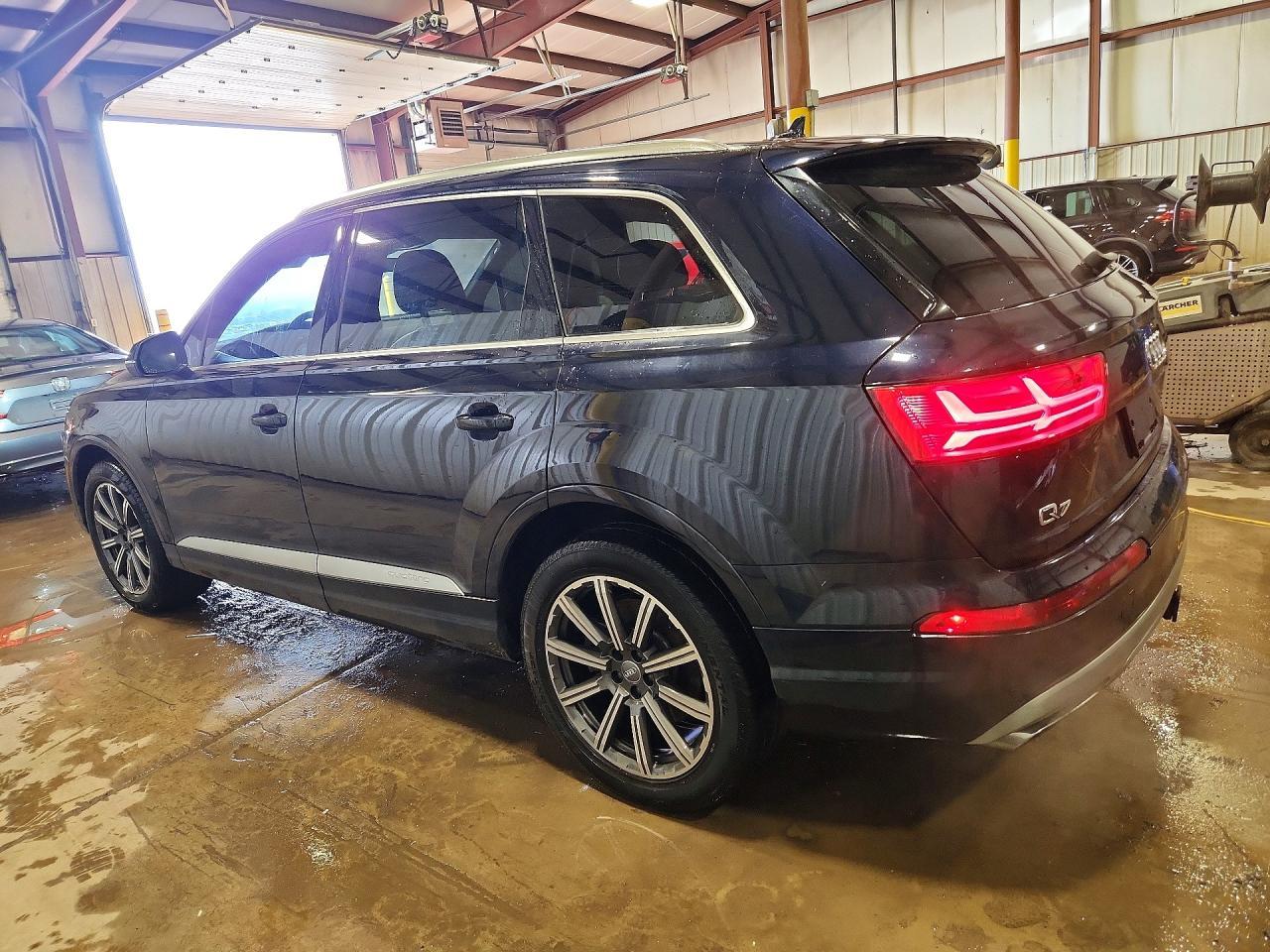 2017 AUDI Q7