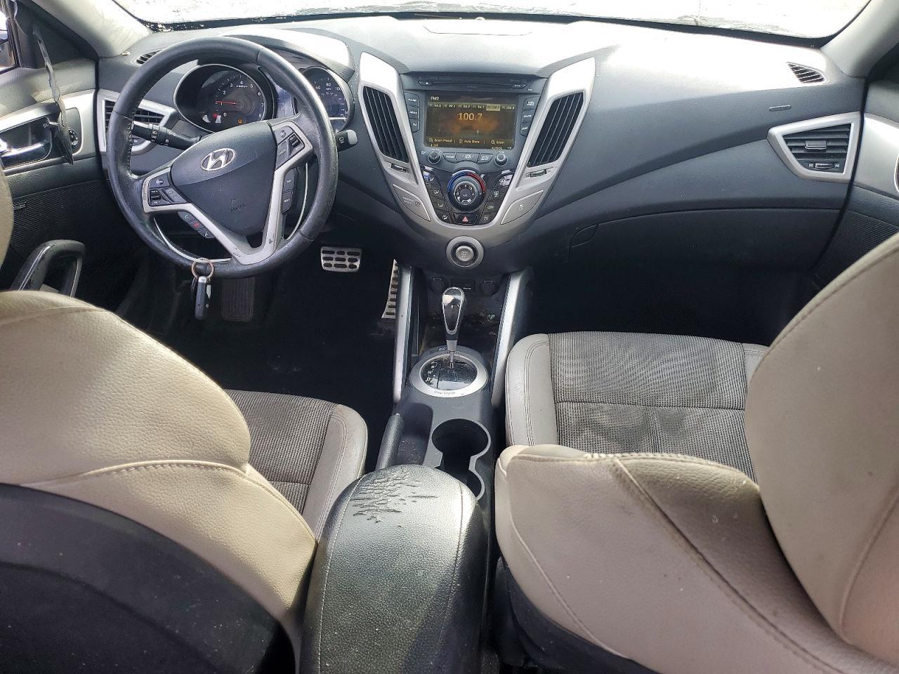 2013 HYUNDAI VELOSTER